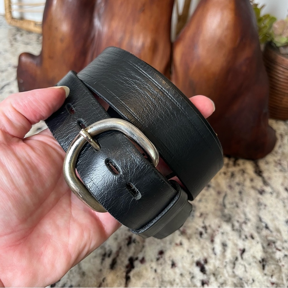 Classic Black Leather Belt with Rounded Silver-Tone Buckle